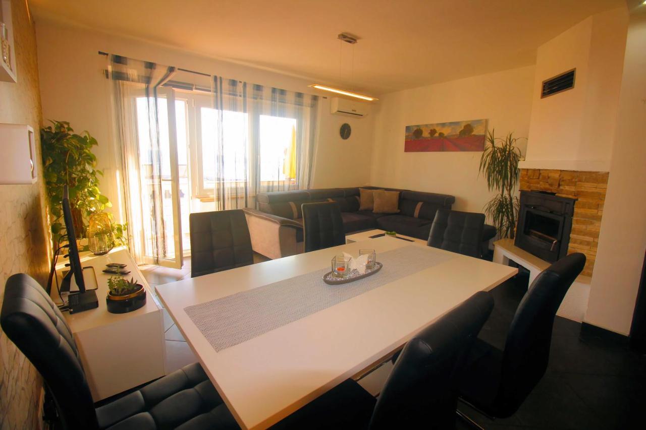 Apartment Martina Цриквеница Экстерьер фото