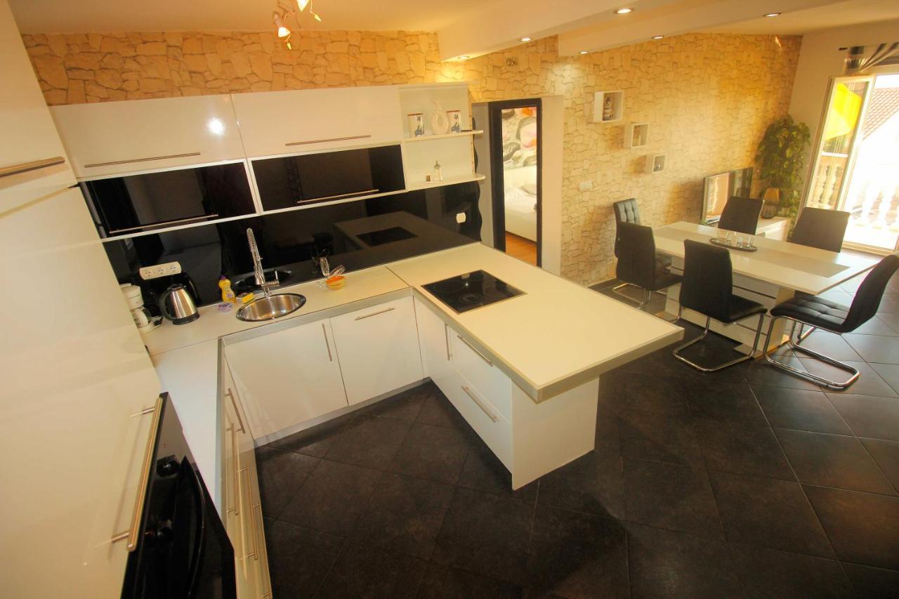 Apartment Martina Цриквеница Экстерьер фото