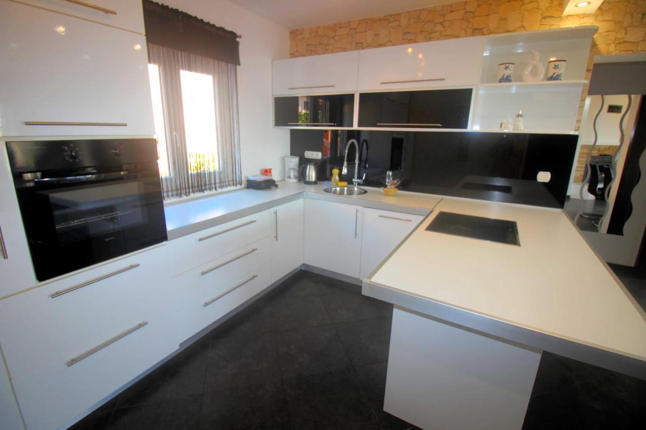 Apartment Martina Цриквеница Экстерьер фото